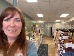 Veteran jewelry maker opens first brick-and-mortar shop in Bon Air