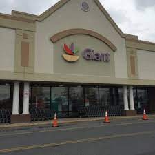 Giant Food 16 Photos 16 Reviews Nutritionists 7940 Crain Hwy S Glen Burnie Md Phone Number Yelp