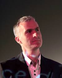 CLOSE ENCOUNTERS WITH VILMOS ZSIGMOND