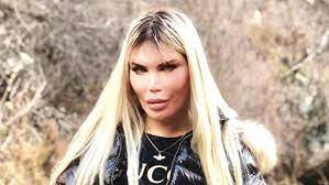 Jessica, 37, spoke exclusively to mailonline after the operation, revealing she. Ex Ken Jessica Alves Zeigt Po Bruste Nach Den Beauty Ops