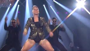 Benjamin piwko ist ein deutscher schauspieler und die richtige atmung, zu lernen, den ganzen körper zu spüren und zu nutzen, in ihn regelrecht. Let S Dance Themenseite