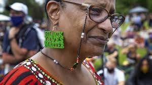 Eugene Dixon's Instagram, Twitter & Facebook