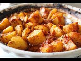 Easy Roasted Potatoes In Tomato Sauce Dimitra S Dishes Cook Share Create Memories Easy Roasted Potatoes Potatoes Greek Potatoes