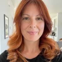 20+ "Caroline Munn" profiles