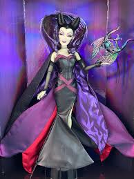 3,032,291 likes · 38,024 talking about this · 664,640 were here. Disney Limited Edition Dolls