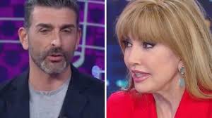 Milly Carlucci rompe il silenzio su Simone Di Pasquale e senza mezzi  termini dice: “Simone ha un …”