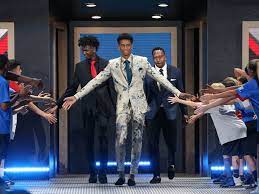 No horrible draft suit list would be complete without mention of jalen rose's attempt at gangster flash. Shai Gilgeous Alexander Looking Sleek In His Floral Print Suit At The Nba Draft Suits Fashion Nbadraft Mensfashion Nba Draft Nba Men Dress