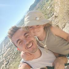 4 years ago today, Paige and I climbed up Camelback Mountain and got  married. We were planning a big wedding for a future date, but then said  screw it, I want to