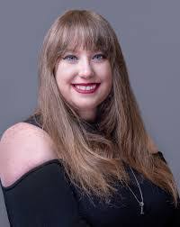 Laurel Meyers's Instagram, Twitter & Facebook