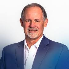 Collin Mcminn's Instagram, Twitter & Facebook