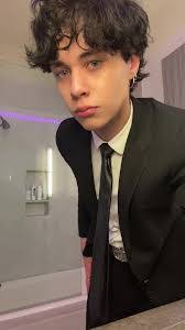 Brandon Asher's Instagram, Twitter & Facebook