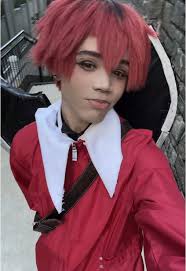 Frieren Cosplay Stark