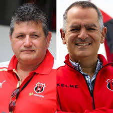 Qué vergüenza que llevemos 2 años sin ganar y así quieren que Ronald nos  lleven al Mundial jaja, que asco. Cada vez estamos peor, ese disque DT se  tiene que ir.