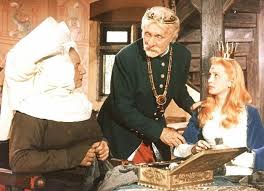 Mezi státy, kde byl film natáčen patří československo. Princezna Se Zlatou Hvezdou 1959 Galerie Z Filmu Csfd Cz