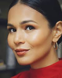 close up...zoom in pa more 😍😍😍😍😍😍 beautiful Izadora #IzaCalzado 📸  @slomakeup