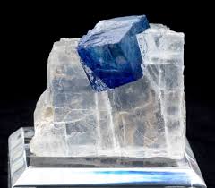 Blue Halite Cube In Clear Halite Mineral Specimen From Carlsbad New Mexico Minerals Rocks And Minerals Gems And Minerals