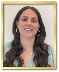 Mary Dillingham's Instagram, Twitter & Facebook