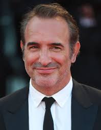 He won an award for best actor at the 84th academy awards (2012) with the silent film the artist. On N A Pas Envie De T Embrouiller Le Nouveau Look De Jean Dujardin Epate Les Internautes People 7sur7 Be