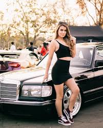 Pin By Tobias Vemmenby On Daimler Benz Mercedes Girl Mercedes Models Bmw Girl