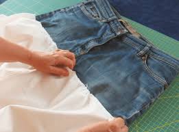 Befolge bitte immer ein anweisungen zur größenwahl die im ebook angegeben sind. Rock Aus Alter Jeans Nahen Ein Schnelles Diy Upcycling Projekt