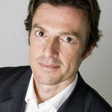 Julian Read (@julian_read)