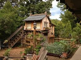Tiny Home With Garden I Understand That There Is A Chicken Coop Beneath The Top Floor I D Make It More Living Area And Build Th Backyard Small House House