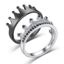 Couple's mathcing promise ring with her king and his queen engraving. His Queen Her King Crown Black And Silver 925 Sterling Silver Couple Promise Rings Matching Promise Rings Silver Engagement Rings Sterling Silver Promise Rings