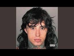 Justin Bach's Instagram, Twitter & Facebook