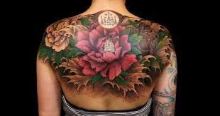 This geisha tattoo is one of the popular images of japanese culture. Japanese Lotus Back Tattoo Novocom Top