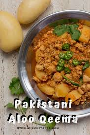 Pakistani Aloo Keema Aloo Qeema Mirchi Tales Recipe In 2020 Pakistani Food Dinner Beef Keema