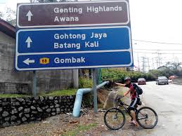 Until 1997, rawang was the district capital; Berbasikal Gombak Genting Sempah Kakirentas