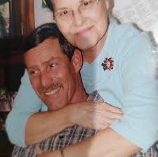 How to clean old dirty plates?