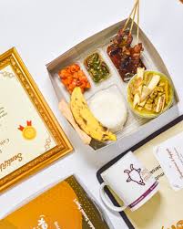 Anda bisa memilih aneka menu lauk, sayuran, snack, buah, menyesuaikan dengan kebutuhan yang anda perlukan. Aqiqah Ungaran Archives Mubarok Farm