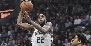 Check out current milwaukee bucks player khris middleton and his rating on nba 2k21. Khris Middleton S Huge Night Powers Bucks Past Hawks To Take Series Lead