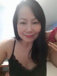 I am 70 years old from Usa and I live alone 😞