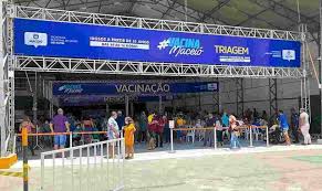 Por enquanto, duas vacinas estão sendo administradas no país, a sinovac/butantan, mais conhecida como coronavac, e a astrazeneca/fiocruz, ambas por via intramuscular em duas doses. Maceio Inicia Neste Sabado 5 Vacinacao Contra Covid Em Pessoas Com 54 Anos