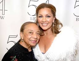 Vanessa Williams' Mother Helen Louise Williams Dies at 85