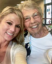 Magdalena Miller died, surrounded by her favorite people and things