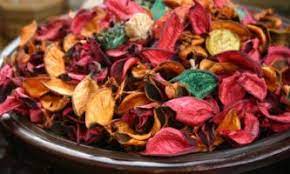 I have made plenty of pot pourri from roses over the years but have never had a jar as beautiful as these to put it in. Using Rose Petals To Make Potpourri Wenke Greenhouses
