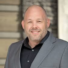 Mark Manthei's Instagram, Twitter & Facebook