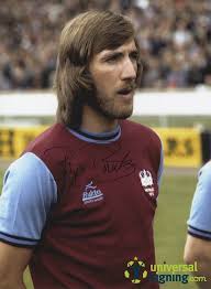 You're always looking at how you can build a good team spirit and more. Pin On West Ham United