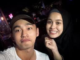 VIDEO] Buat Kejutan Hari Jadi, Alvin Chong & Emma Maembong Bercinta?