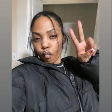 Woman In Shock After Seeing A Glowing Dove 🕊️😳 #viral #trending #explore  #explorepage