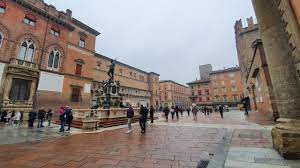 Maybe you would like to learn more about one of these? Cum Ajungi La Bologna Andreea Vasile