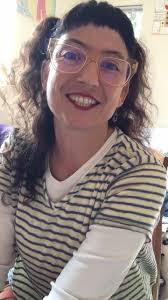 Dara Ackerman's Instagram, Twitter & Facebook