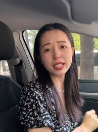 ⚠️When you encounter a large truck while driving, you must do this!  Otherwise, your life will be in danger!#knowledge #fpy #fyp #tips #foryou  #carsoftiktok #driving #skills #tiktok