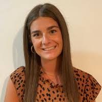 Miranda Mansfield's Instagram, Twitter & Facebook