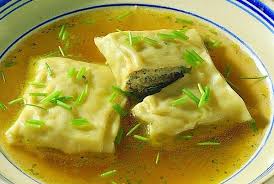Les Maultaschen Les Ravioles Allemandes A La Viande De Stuttgart Gourmandise Sans Frontieres Recette Allemande Cuisine Allemande Cuisine