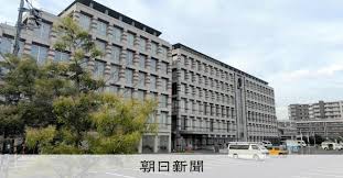 点滴に人間の大便入れて入院患者を殺害か 助産師を逮捕 容疑を否認