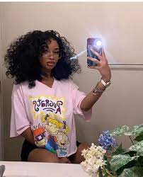 Pin By Alya On Mirror Flicks Curly Hair Styles Hair Styles Curly Hair Styles Naturally